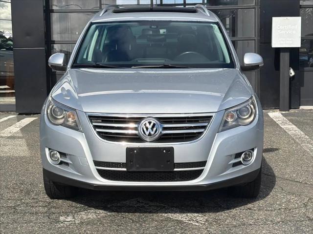 2011 Volkswagen Tiguan SEL