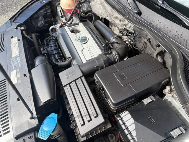 2011 Volkswagen Tiguan SEL