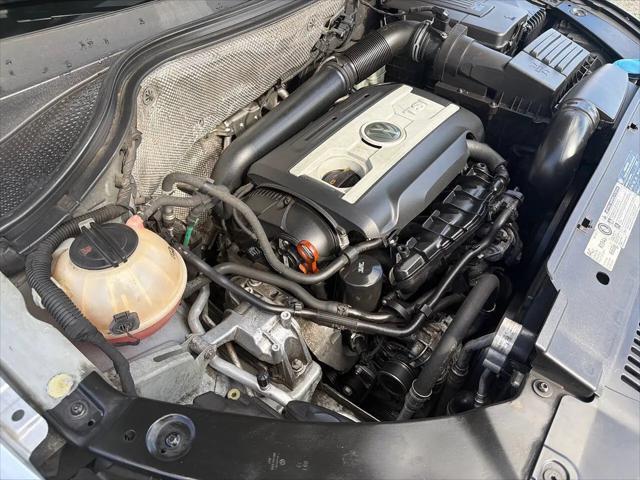 2011 Volkswagen Tiguan SEL