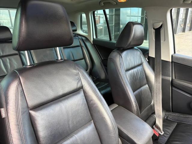 2011 Volkswagen Tiguan SEL