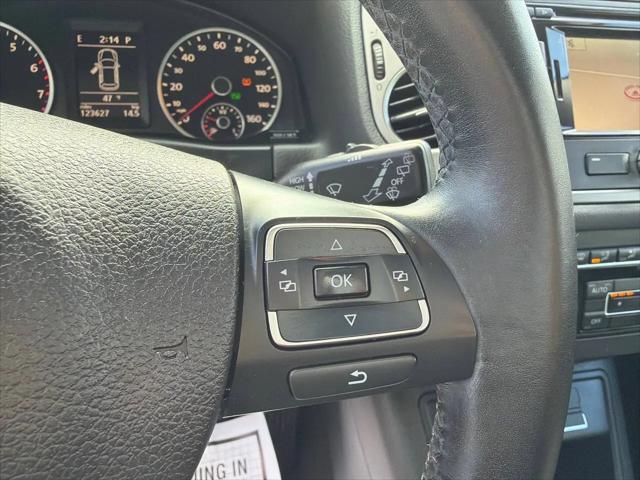 2011 Volkswagen Tiguan SEL