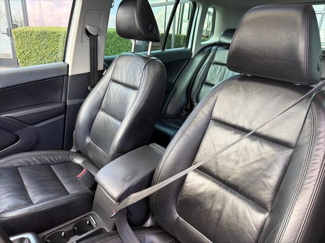 2011 Volkswagen Tiguan SEL