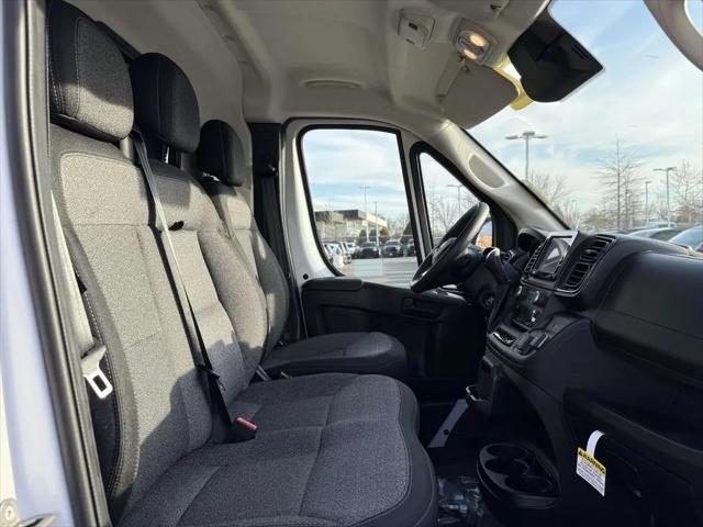2026 Ram ProMaster Cargo Van Tradesman Low Roof 136 WB w/Pass Seat