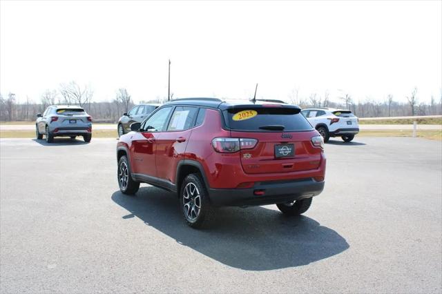 2025 Jeep Compass Trailhawk 4x4