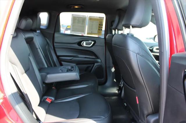 2025 Jeep Compass Trailhawk 4x4