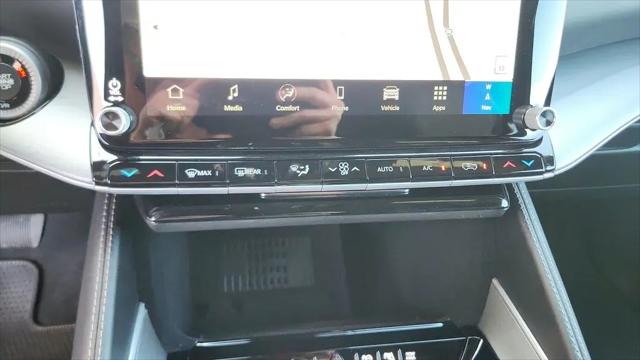 2026 Jeep Grand Wagoneer L Limited Reserve 4x4