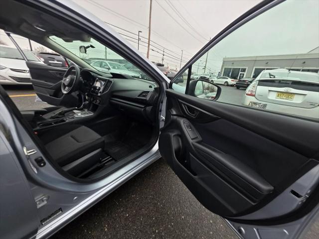 2019 Subaru Impreza 2.0i