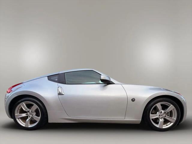 2012 Nissan 370Z Base