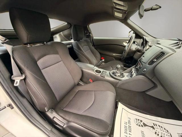 2012 Nissan 370Z Base