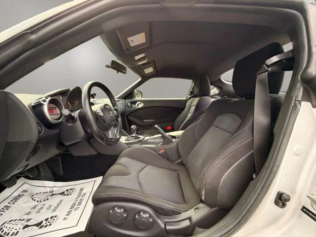2012 Nissan 370Z Base