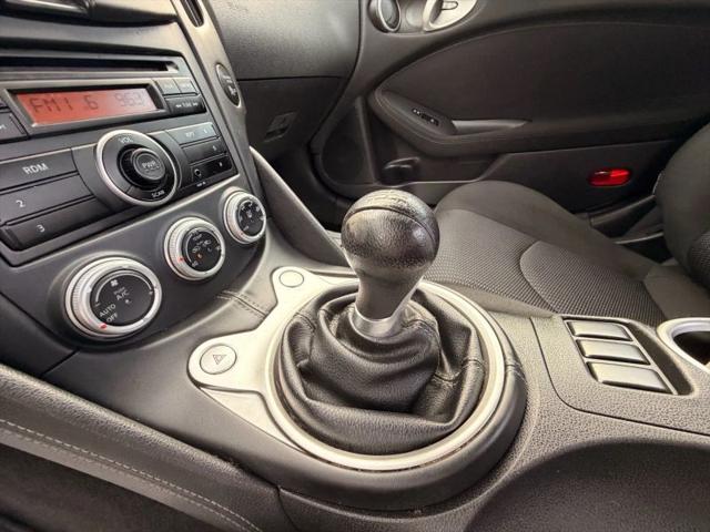 2012 Nissan 370Z Base