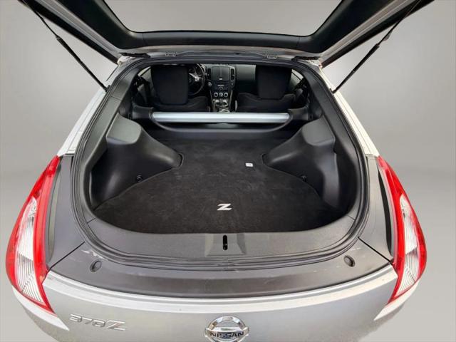 2012 Nissan 370Z Base