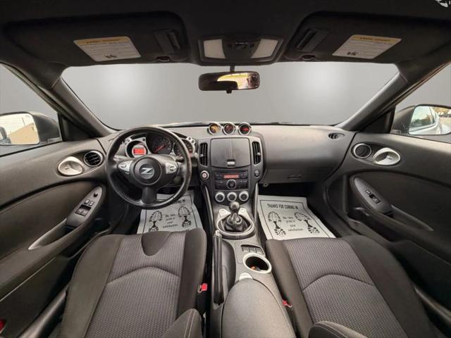 2012 Nissan 370Z Base