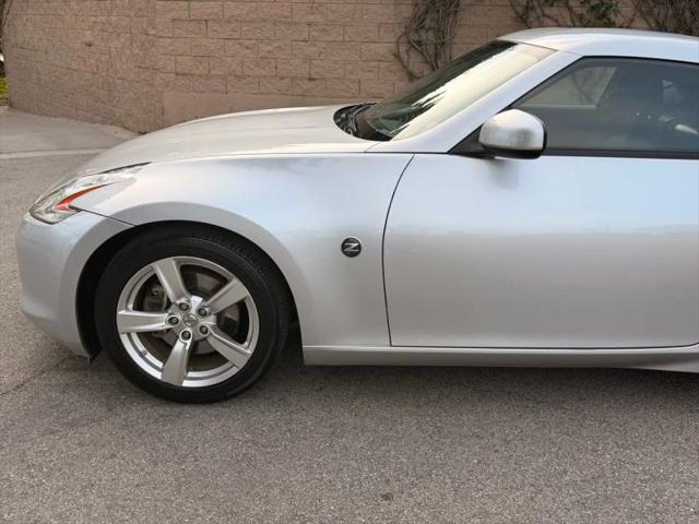 2012 Nissan 370Z Base