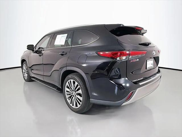 2021 Toyota Highlander Platinum