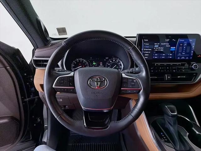2021 Toyota Highlander Platinum