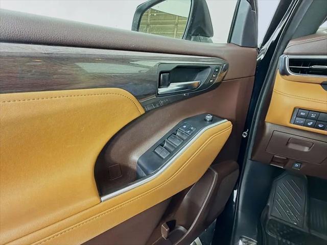 2021 Toyota Highlander Platinum