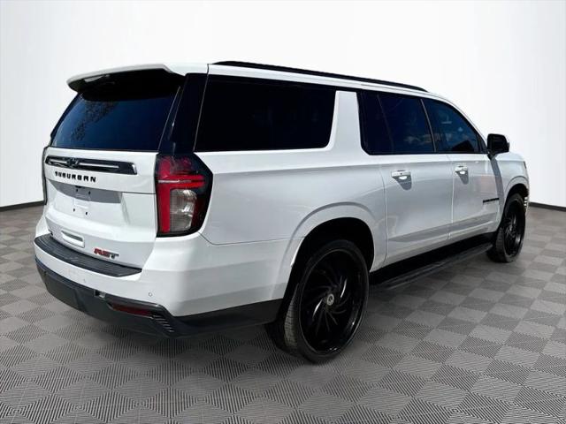 2022 Chevrolet Suburban 4WD RST