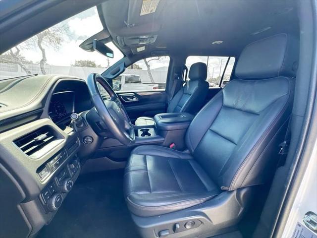 2022 Chevrolet Suburban 4WD RST