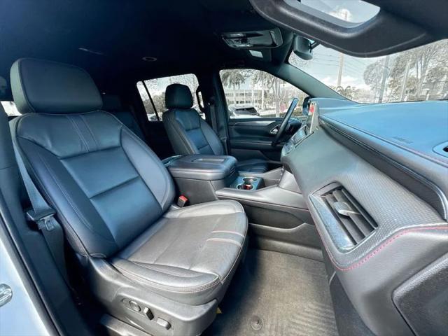 2022 Chevrolet Suburban 4WD RST