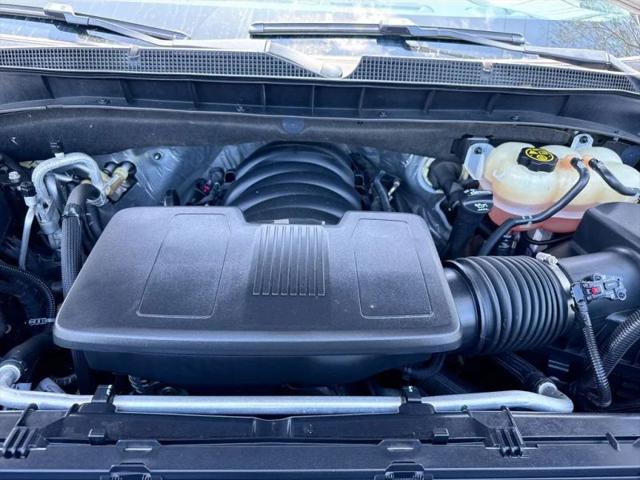 2022 Chevrolet Suburban 4WD RST