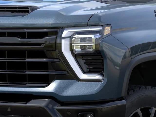 2026 Chevrolet Silverado 2500HD Crew Cab, Standard Bed, LT, 4WD