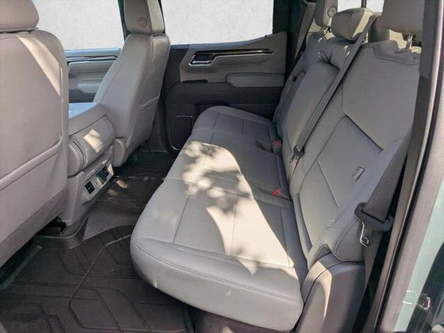 2025 Chevrolet Silverado 1500 4WD Crew Cab Standard Bed LT