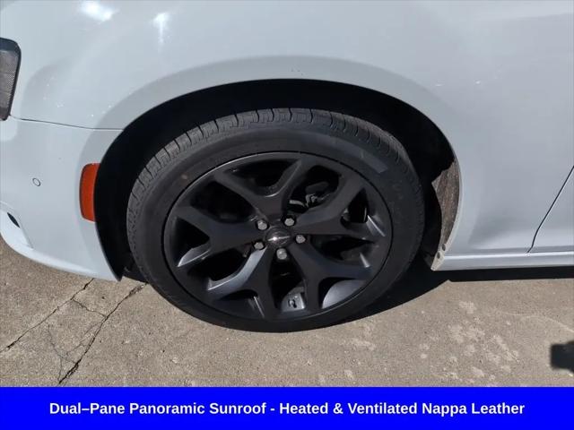 2023 Chrysler 300 Touring-L