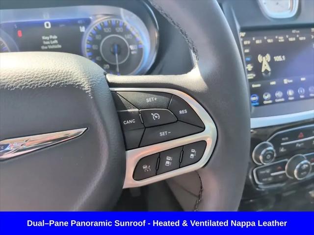 2023 Chrysler 300 Touring-L