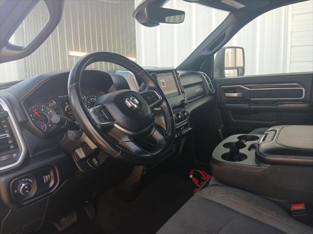 2024 Ram 3500 Big Horn Crew Cab 4x4 8' Box