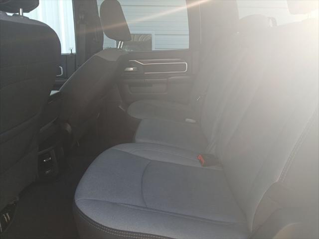 2024 Ram 3500 Big Horn Crew Cab 4x4 8' Box