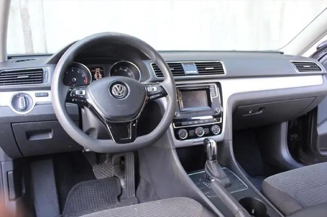 2018 Volkswagen Passat 2.0T S