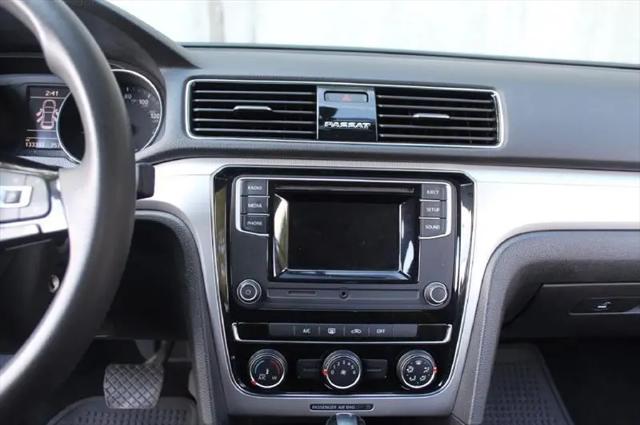 2018 Volkswagen Passat 2.0T S