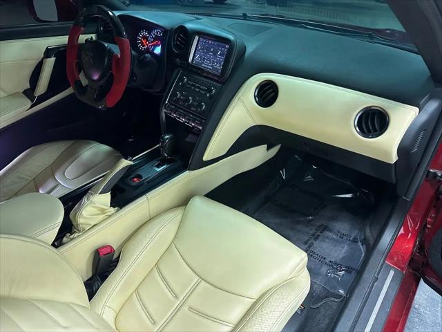 2015 Nissan GT-R Premium