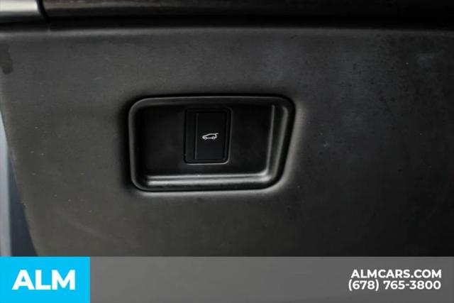 2023 Land Rover Range Rover P400 SE
