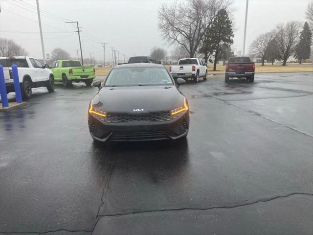 2022 Kia K5 LX