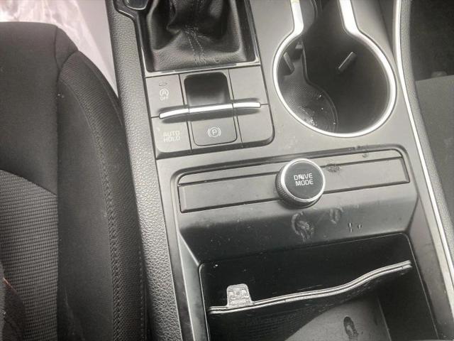 2022 Kia K5 LX