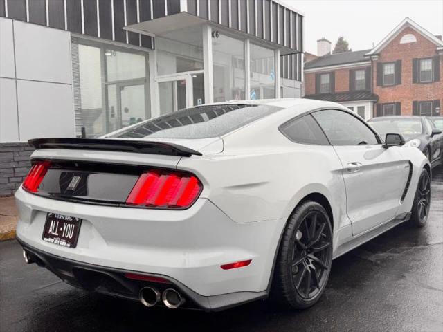 2016 Ford GT Shelby GT350
