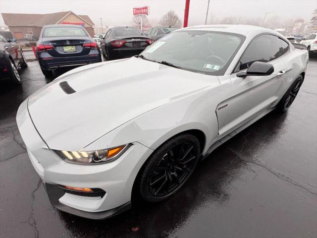 2016 Ford GT Shelby GT350