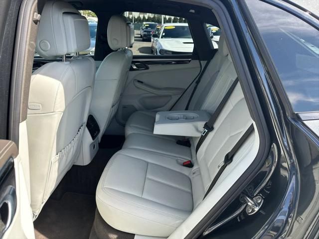 2020 Porsche Macan S