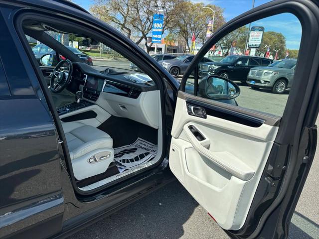2020 Porsche Macan S