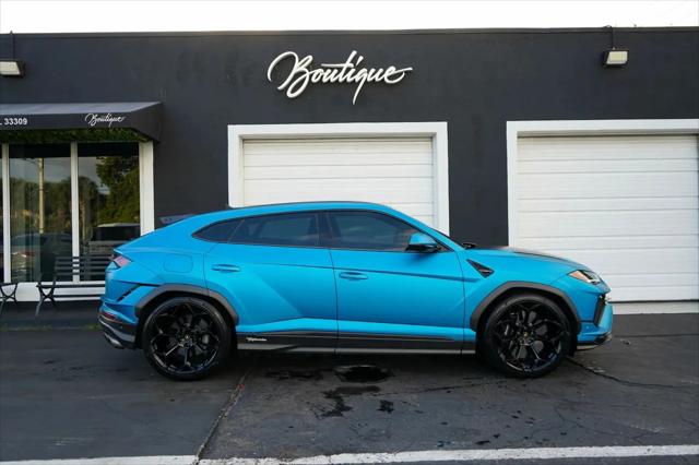 2024 Lamborghini Urus Performante