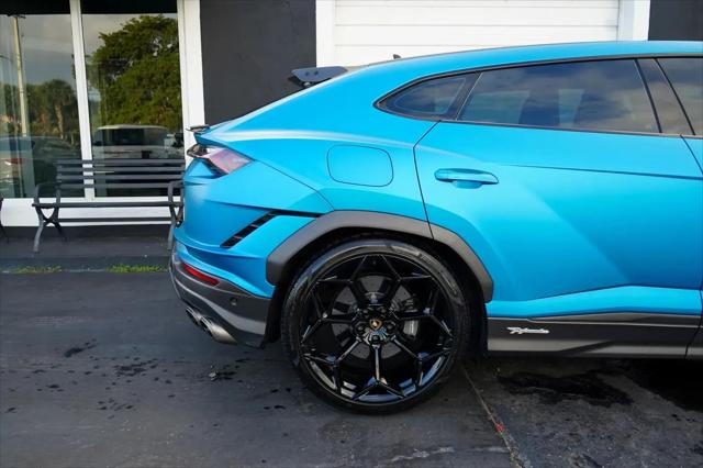 2024 Lamborghini Urus Performante