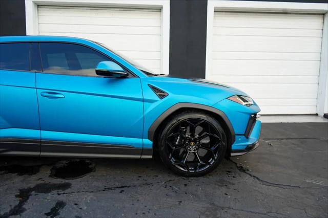 2024 Lamborghini Urus Performante