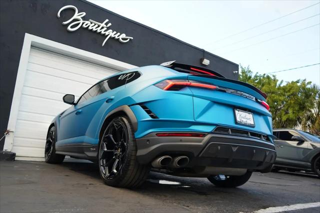 2024 Lamborghini Urus Performante