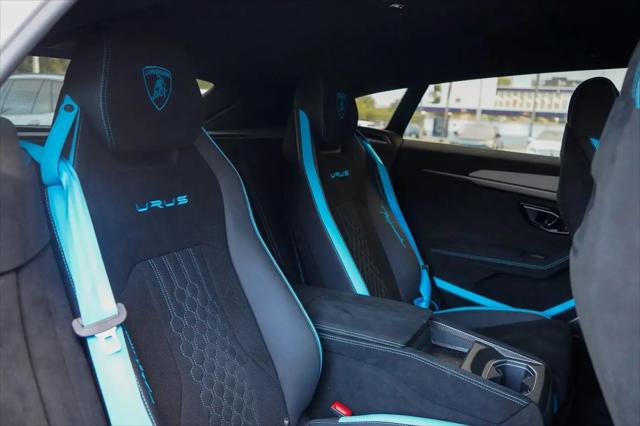 2024 Lamborghini Urus Performante