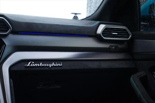 2024 Lamborghini Urus Performante