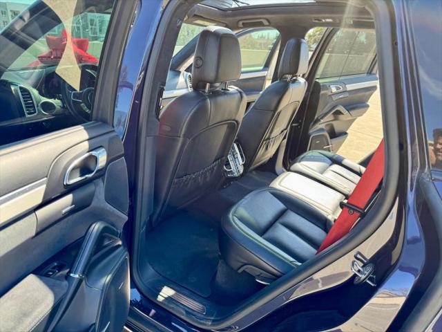 2018 Porsche Cayenne GTS