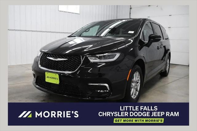 2026 Chrysler Pacifica Select for sale in Little Falls, MN