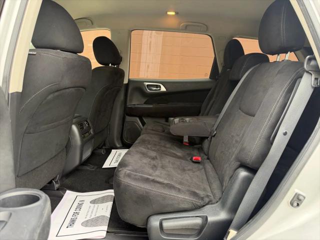 2014 Nissan Pathfinder SV